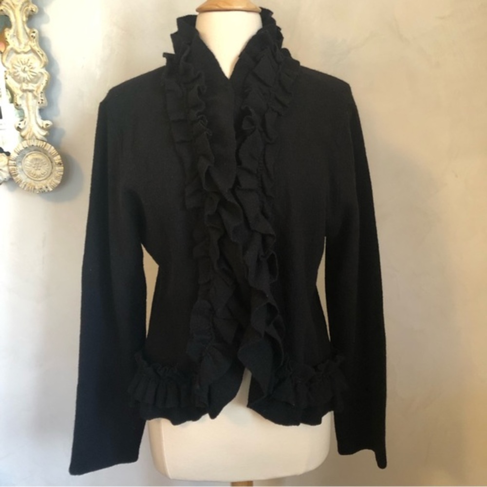 Apt.9 Black 100%Wool long sleeves ruffle detail in the front Cardigan Size XL